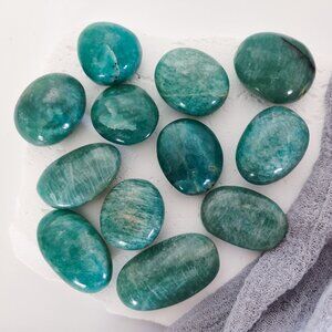 Flashy Amazonite Palm Stone Crystal